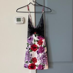 Victoria’s Secret Floral Lace Trim Nightgown